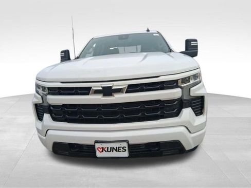Used 2023 Chevrolet Silverado 1500 RST w/ Convenience Package II AWD/4WD image 17