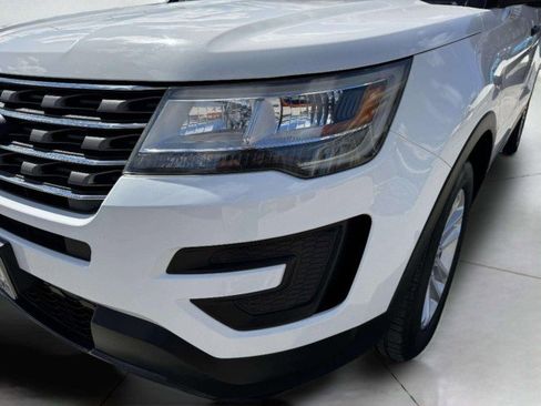 Used 2017 Ford Explorer FWD image 11