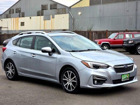 Used 2018 Subaru Impreza 2.0i Limited image 1