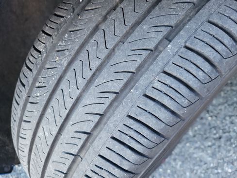 Used 2023 Kia Forte GT-Line w/ GT-Line Premium Package image 13