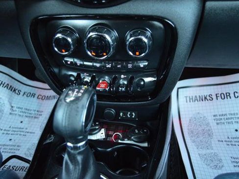 Used 2017 MINI Cooper Clubman S image 24