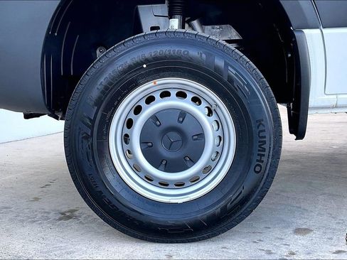 New 2025 Mercedes-Benz Sprinter 2500 image 11