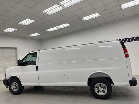 New 2026 Chevrolet Express 2500 w/ Driver Convenience Package RWD image 8