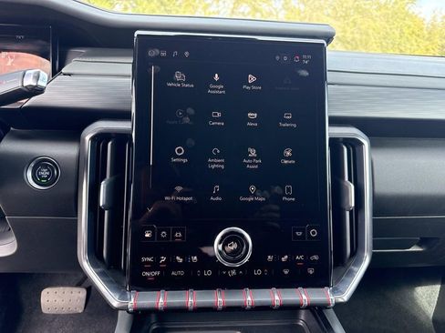 Used 2024 GMC Acadia AT4 w/ Super Cruise Package image 24