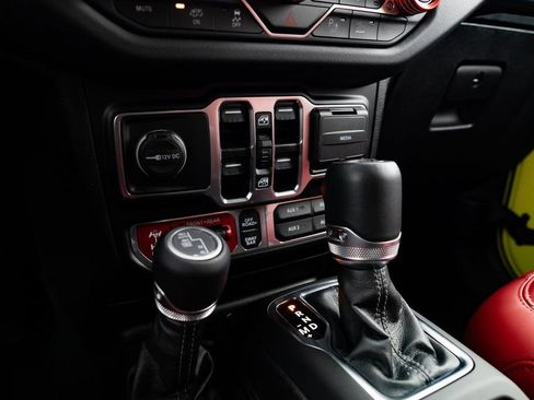 Used 2024 Jeep Wrangler Unlimited Rubicon 392 AWD/4WD image 17