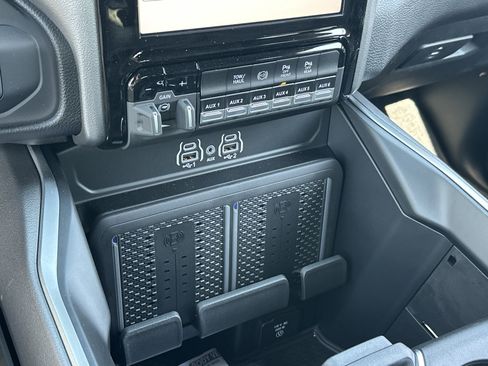 New 2025 RAM 3500 Big Horn image 24