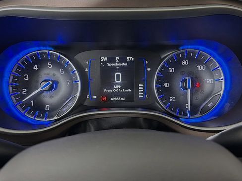 Used 2024 Chrysler Voyager LX FWD image 15