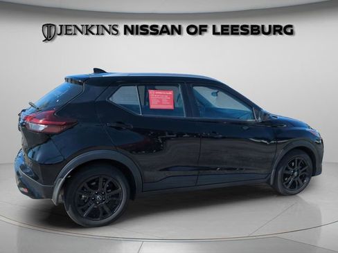 Certified 2023 Nissan Kicks SV image 11