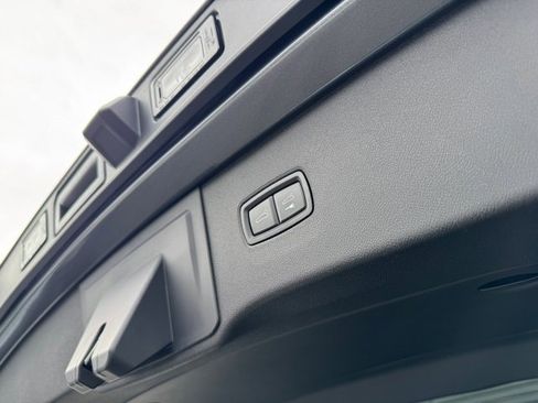 New 2026 Porsche Cayenne image 36