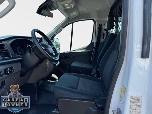 Used 2025 Ford Transit 250 Low Roof w/ Exterior Upgrade Package RWD image 16