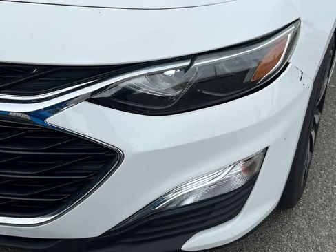 Used 2022 Chevrolet Malibu RS image 11