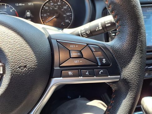 Used 2023 Nissan Kicks SR FWD image 14