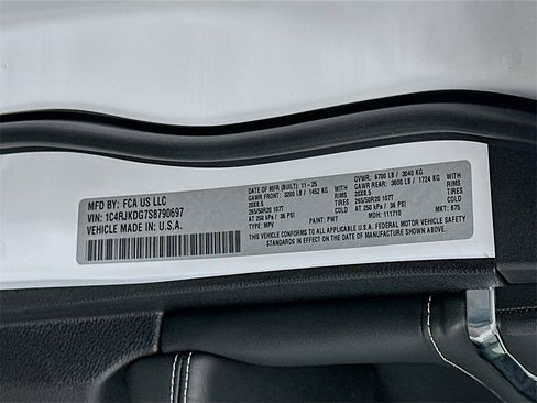 New 2025 Jeep Grand Cherokee L Overland image 19