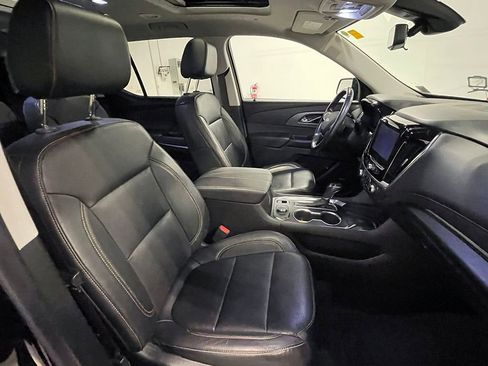 Used 2019 Chevrolet Traverse Premier w/ Redline Edition AWD/4WD image 31