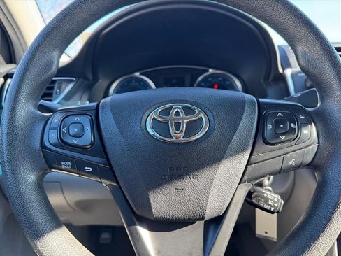 Used 2017 Toyota Camry LE image 16