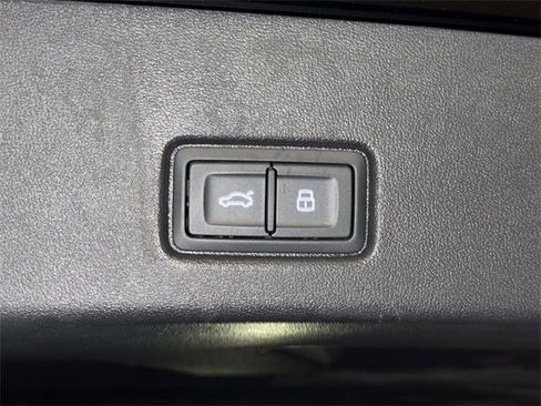 Used 2023 Audi Q4 e-tron Prestige w/ 20" Wheel Package image 18