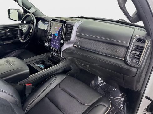 Used 2019 RAM 1500 Limited w/ Advanced Safety Group RWD image 30