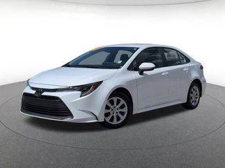 Used 2026 Toyota Corolla LE FWD video 1