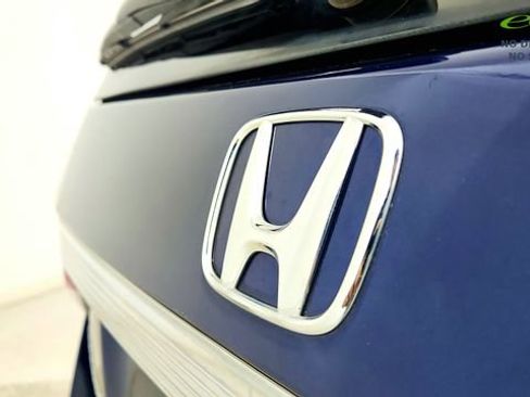 Used 2015 Honda Odyssey EX-L image 17