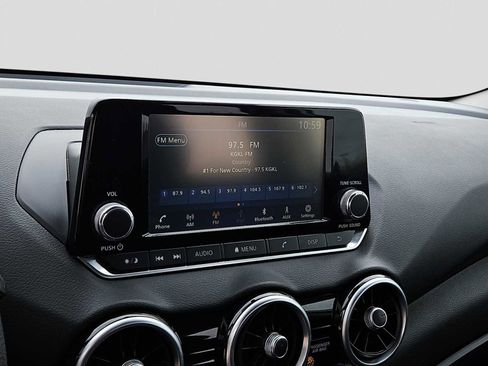 Used 2024 Nissan Sentra S image 24