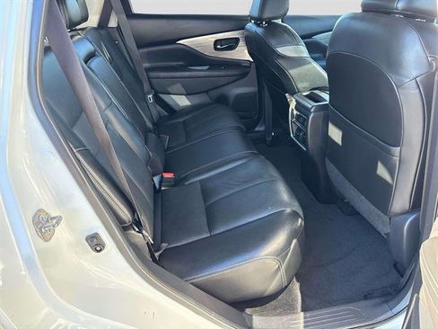 Used 2018 Nissan Murano SL w/ Midnight Edition Package image 15