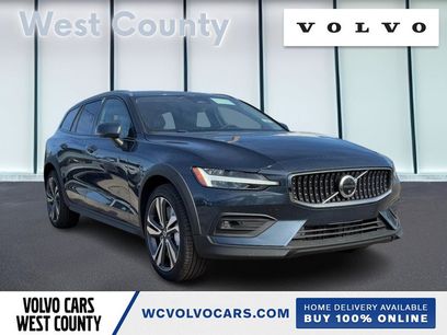 New 2026 Volvo V60 B5 Cross Country Plus w/ Climate Package