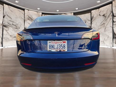 Used 2020 Tesla Model 3 Performance image 7