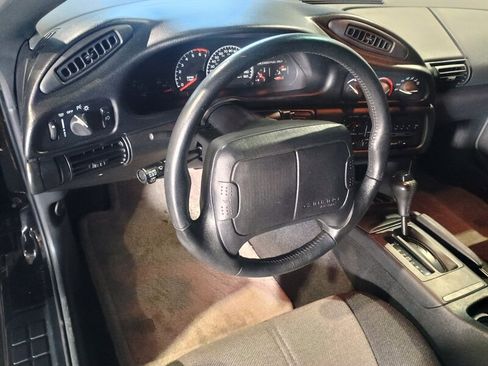 Used 1995 Chevrolet Camaro Z28 image 17