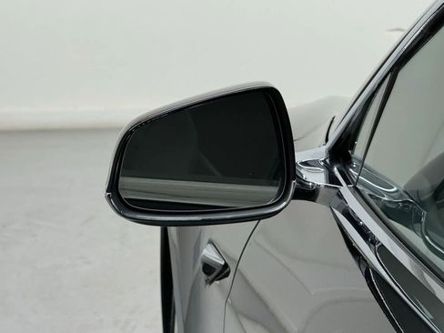 Used 2019 Tesla Model S Long Range AWD/4WD image 36