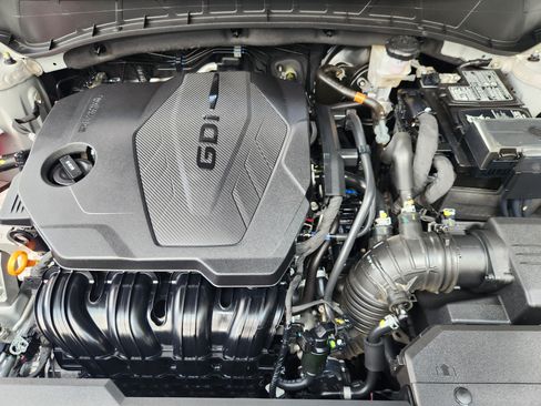Certified 2025 Hyundai Tucson Limited AWD/4WD image 19