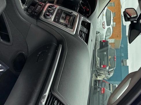 Used 2017 GMC Acadia Limited SLT image 24