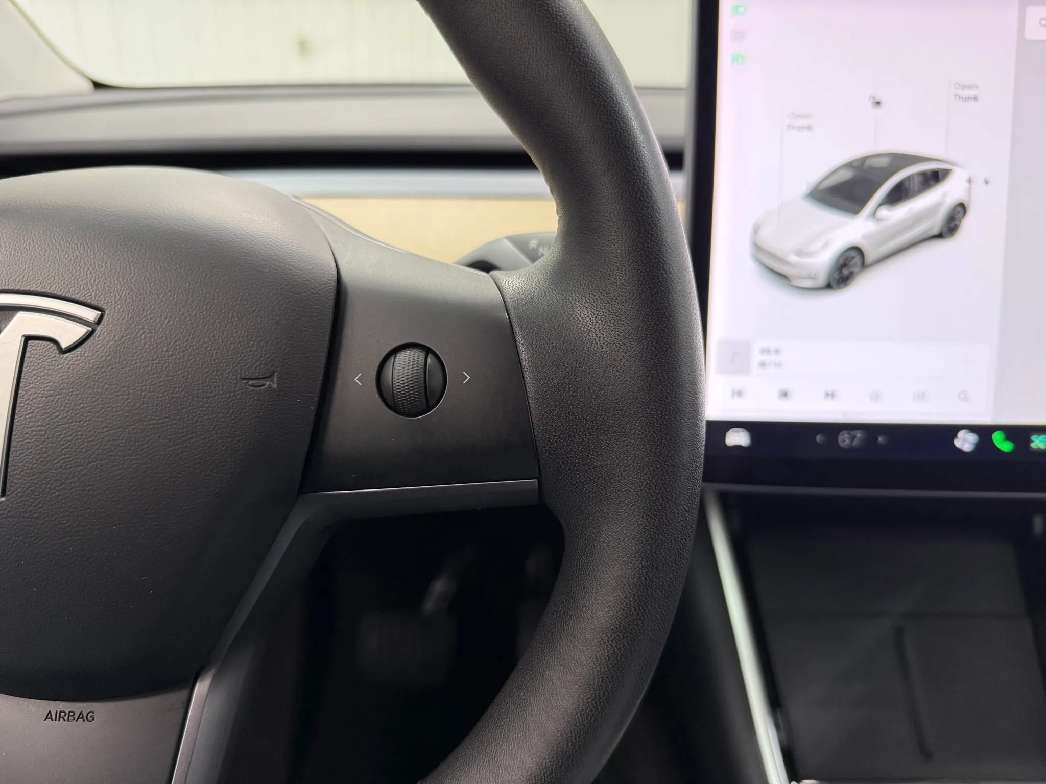 Used 2020 Tesla Model Y Long Range AWD/4WD image 28