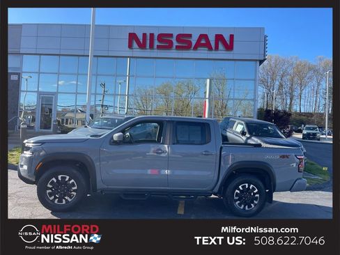 Certified 2024 Nissan Frontier PRO-4X w/ Pro Convenience Package AWD/4WD image 2