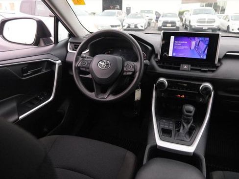 Certified 2024 Toyota RAV4 LE AWD/4WD image 21