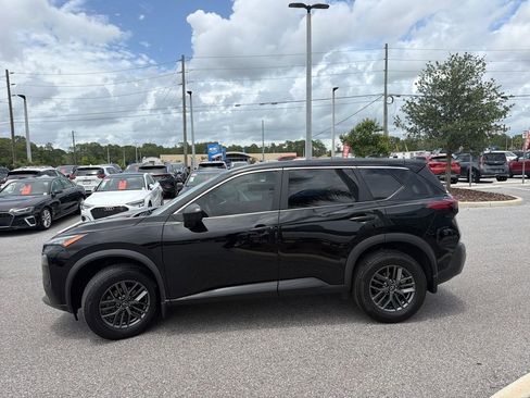 Certified 2023 Nissan Rogue S FWD image 4