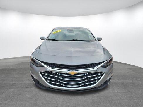Used 2023 Chevrolet Malibu LT FWD image 2