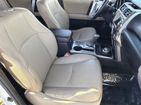 Used 2010 Toyota 4Runner Limited image 11