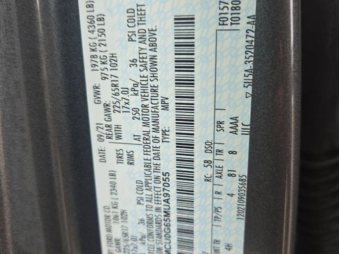 Certified 2021 Ford Escape SE image 27