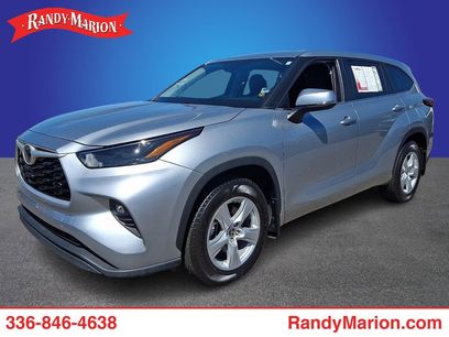 Used 2024 Toyota Highlander LE