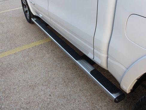 Used 2022 RAM 1500 Laramie image 13