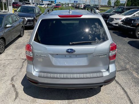 Used 2016 Subaru Forester 2.5i Premium w/ All-Weather Package AWD/4WD image 9