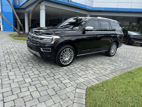 Used 2022 Ford Expedition Platinum AWD/4WD image 21