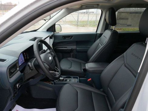 New 2025 Ford Maverick Lariat w/ Black Appearance Package image 14