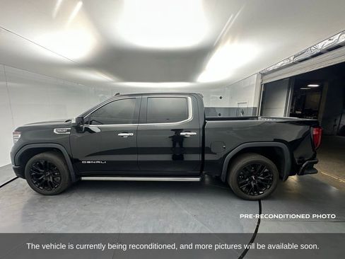 Used 2022 GMC Sierra 1500 Denali image 2