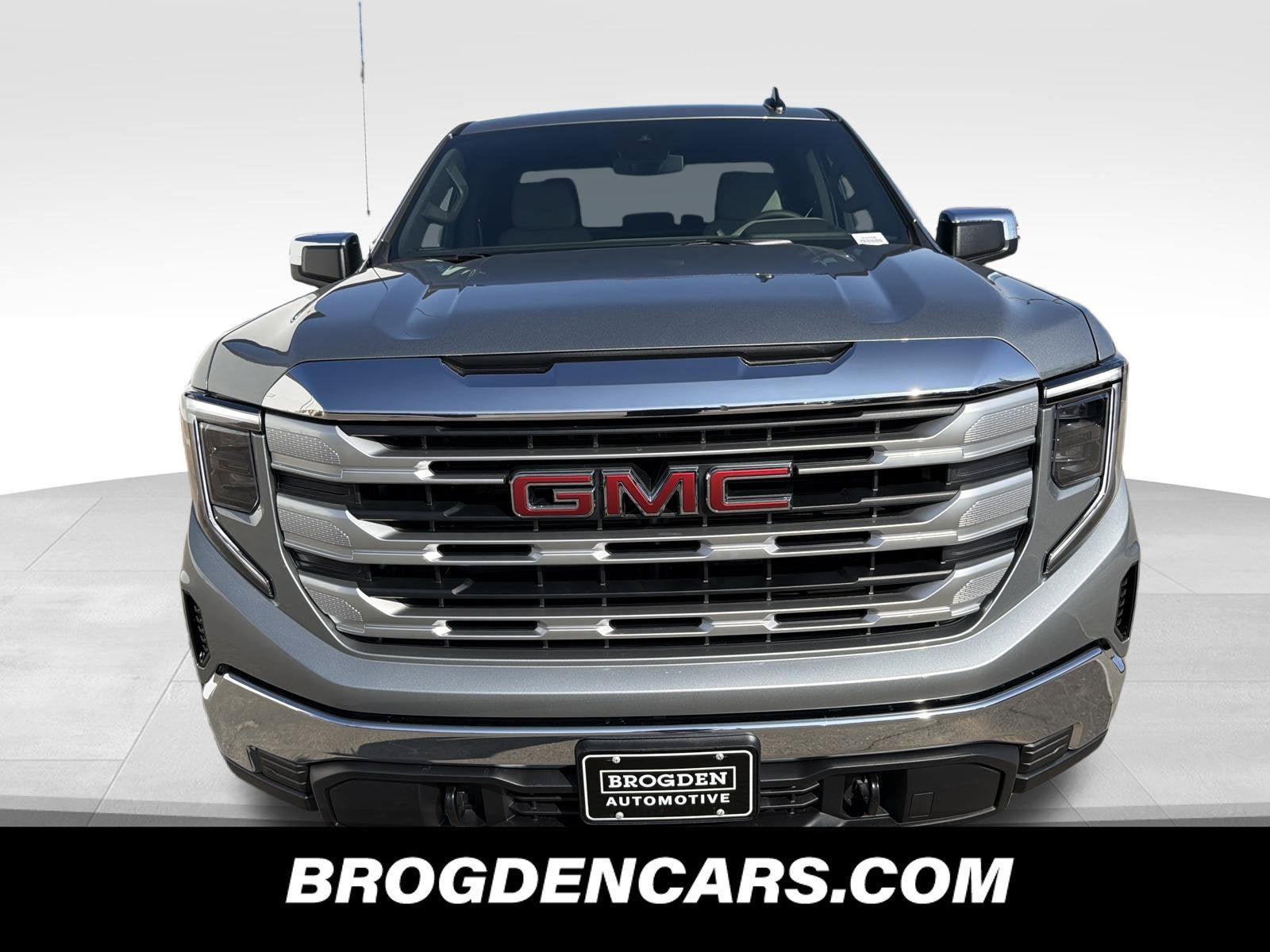 New 2026 GMC Sierra 1500 SLE AWD/4WD image 8