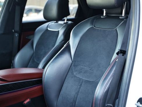 Used 2022 Genesis GV70 3.5T Sport w/ Sport Prestige Package image 21