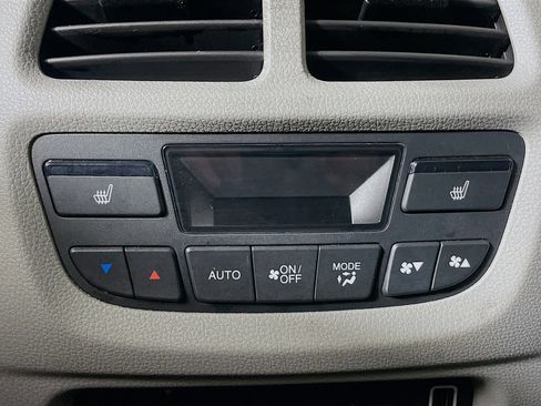 Used 2021 Honda Pilot Touring image 28