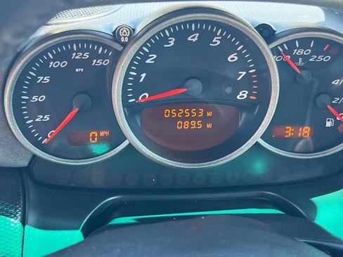 Used 2002 Porsche Boxster RWD image 10