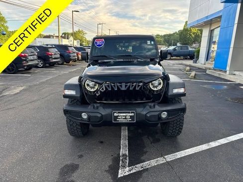 Used 2021 Jeep Wrangler Unlimited Sport AWD/4WD image 3