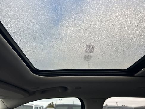 Used 2023 Jeep Grand Cherokee Limited w/ Black Appearance Package image 58